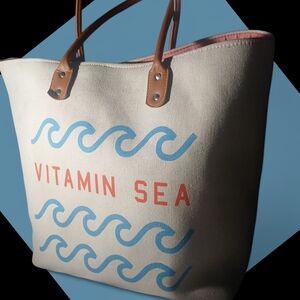 Vitamin A Canvas Tote - Cream and Blue